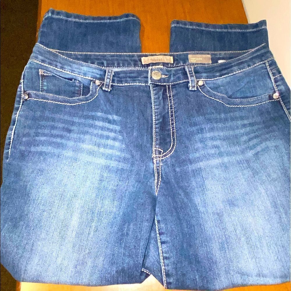 American vintage embroidered pocket jeans